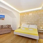 Appartamento Alos Center
