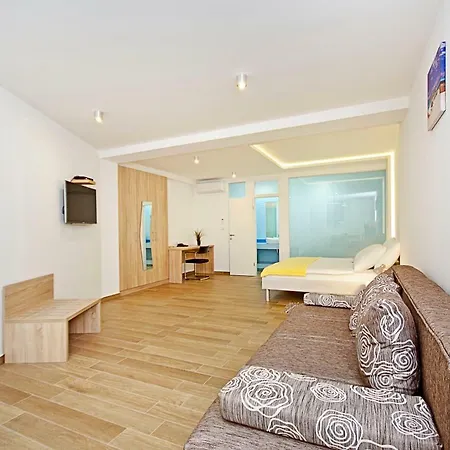 Apartmán Alos Center Split