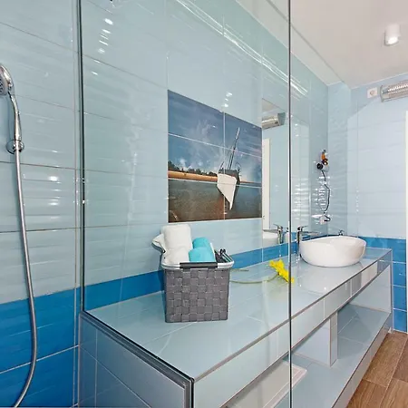 Alos Center Daire Split