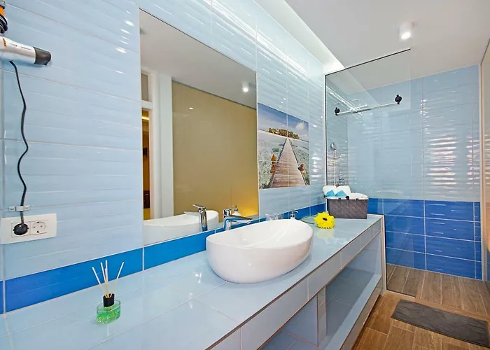 Apartmán Alos Center *